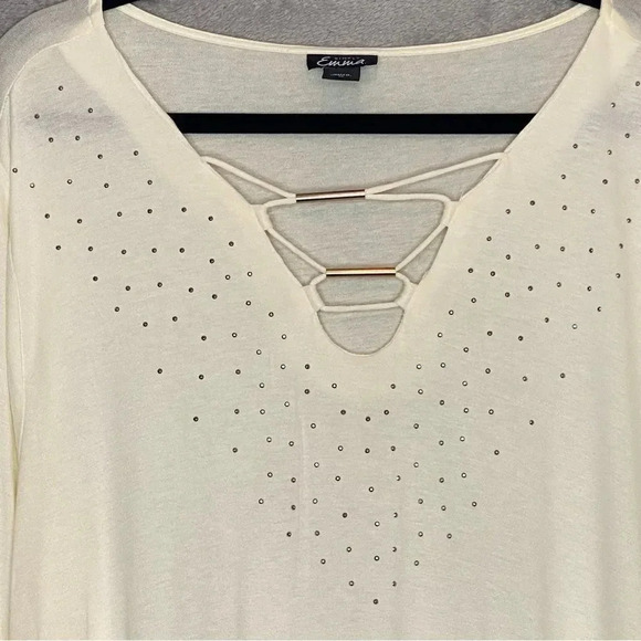 SIMPLY Emma 1X Top Shirt Cream Embellished V Neck Keyhole Long Sleeve Stretch - Picture 3 of 7